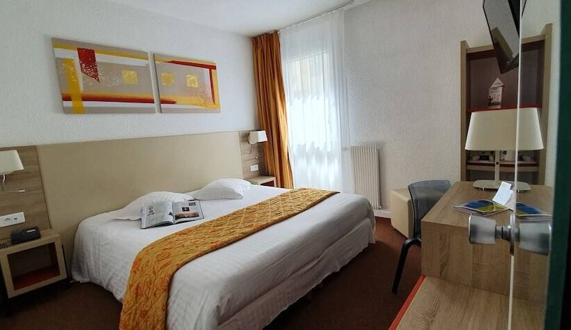 Отель Hôtel Windsor Contact Hôtel