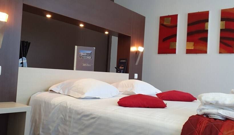 Отель Hôtel Windsor Contact Hôtel