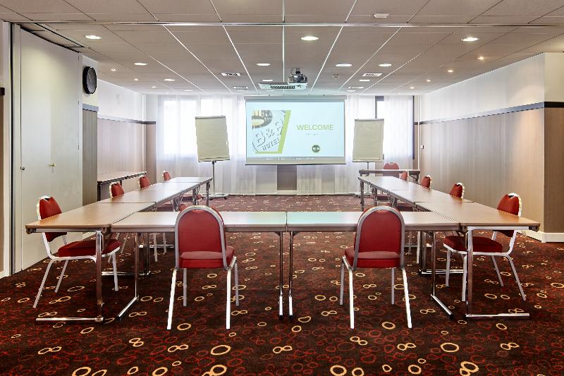 B&B HOTEL St Quentin en Yvelines Centre