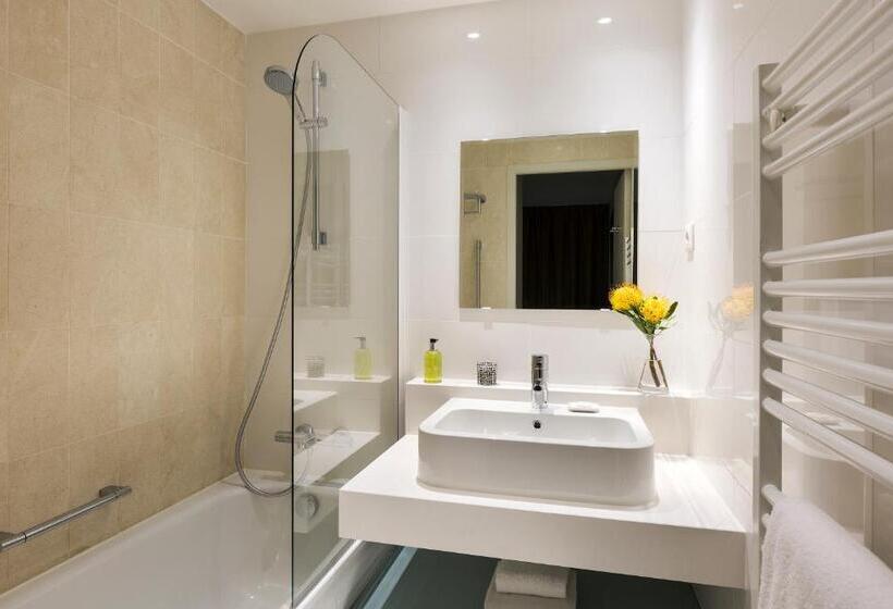 Citadines Opéra Paris