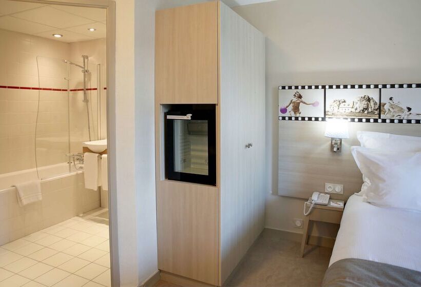 Best Western Les Bains Hotel Et Spa