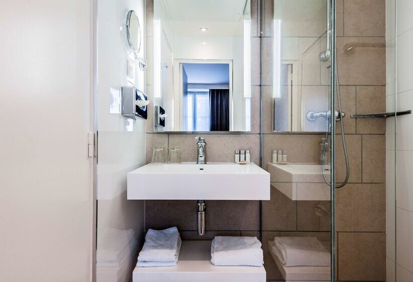 Отель Best Western Saint Louis Grand Paris Vincennes