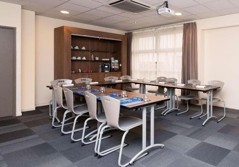 هتل Campanile Reims Centre  Cathedrale