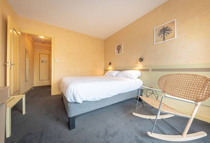 Cit Hotel Logis De Brou