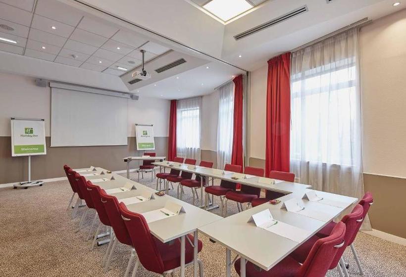هتل Holiday Inn Paris Marne La Vallee