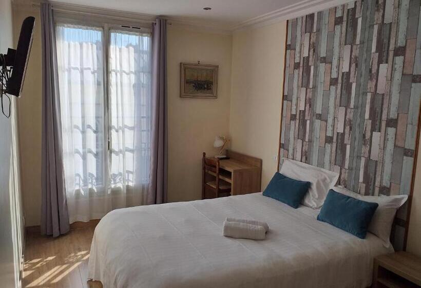 ホテル Hôtel Roi René