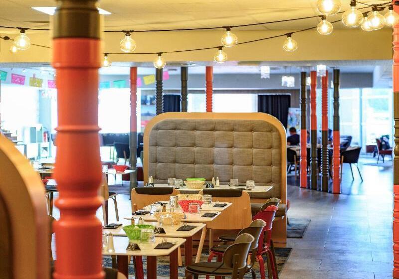 בית מלון כפרי Hôtel Mercure Lille Aéroport