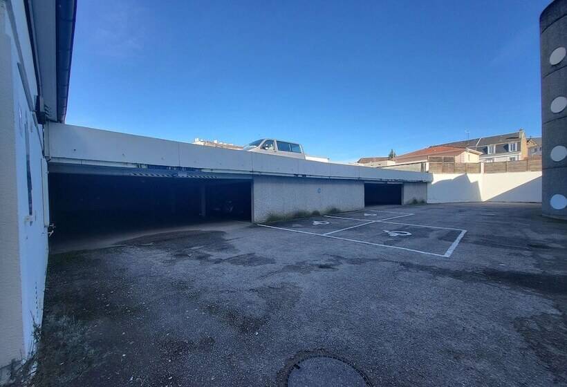 Отель Ibis Budget Limoges