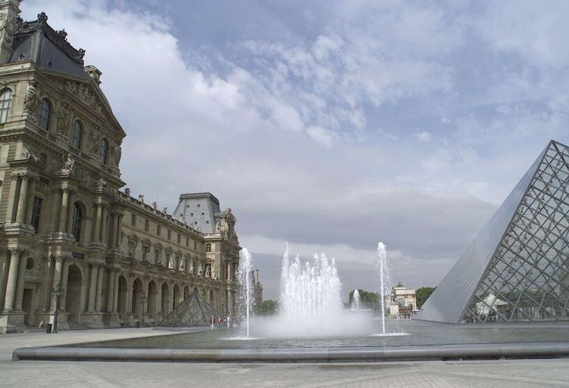 ホテル Ibis Paris Gare De L Est 10 Eme