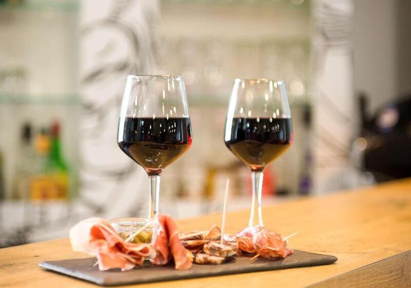 فندق Ibis Rodez Centre