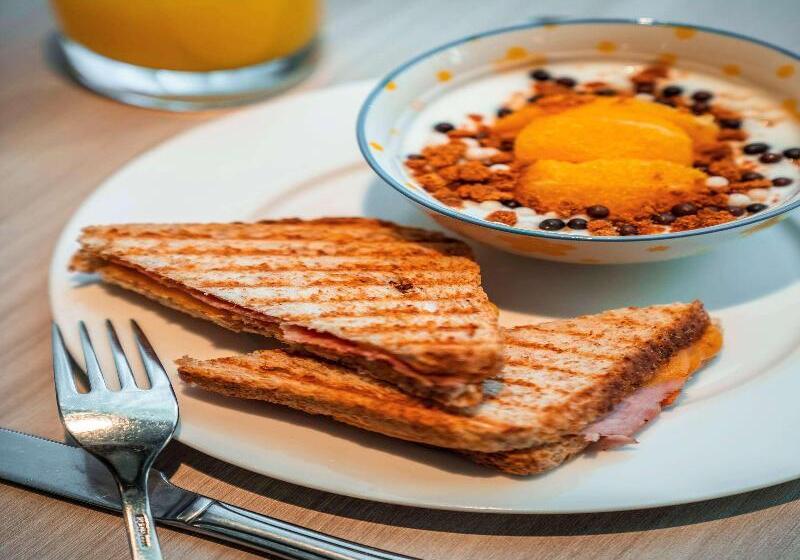 בית מלון כפרי Ibis Styles Beauvais