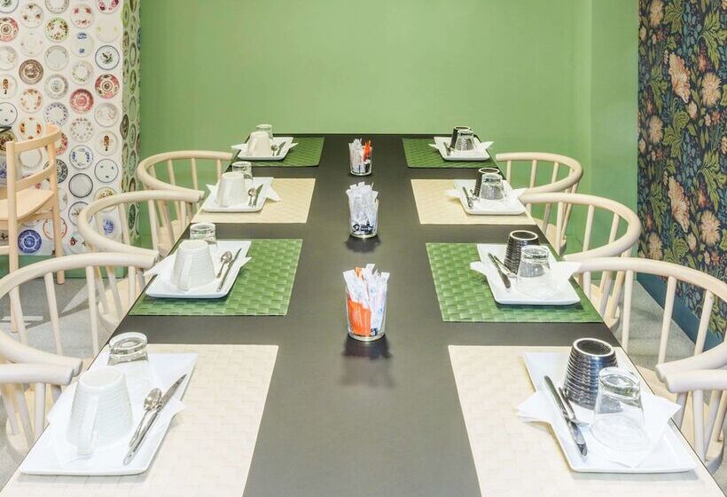 ホテル Ibis Styles Paris Gare de L'Est Tgv