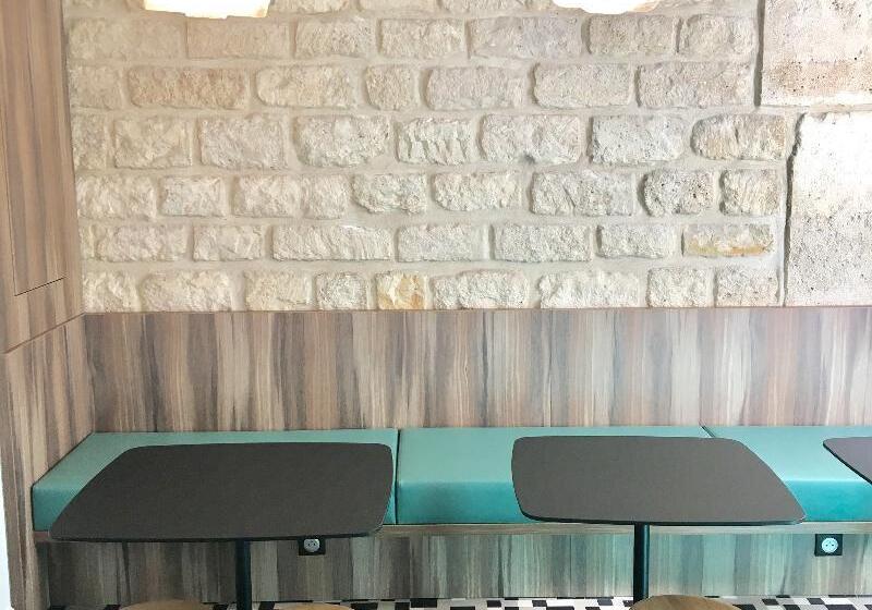 ホテル Ibis Styles Paris Gare Saint Lazare