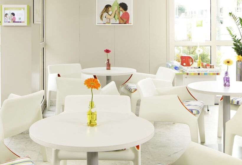 酒店 Ibis Styles Tours Centre