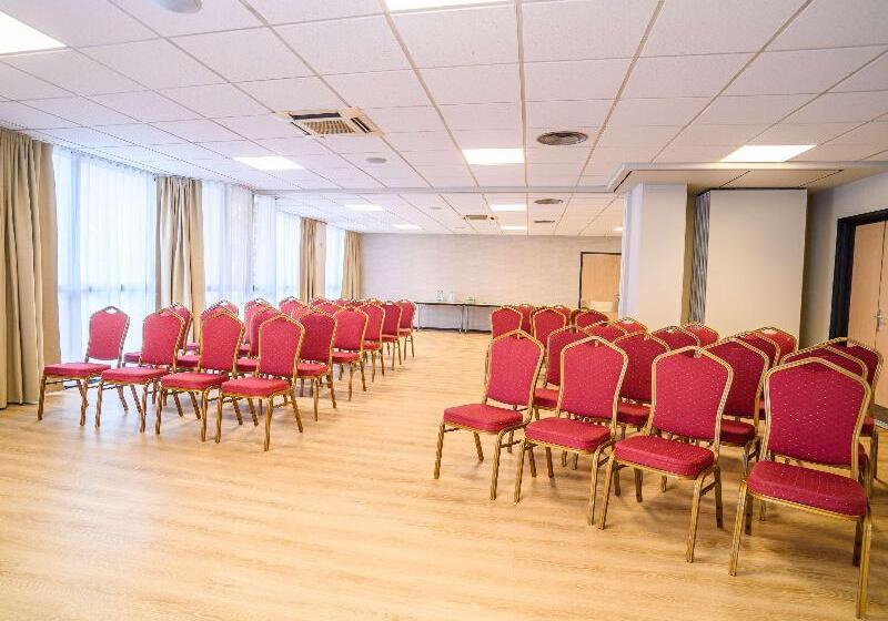 酒店 Ibis Styles Tours Centre