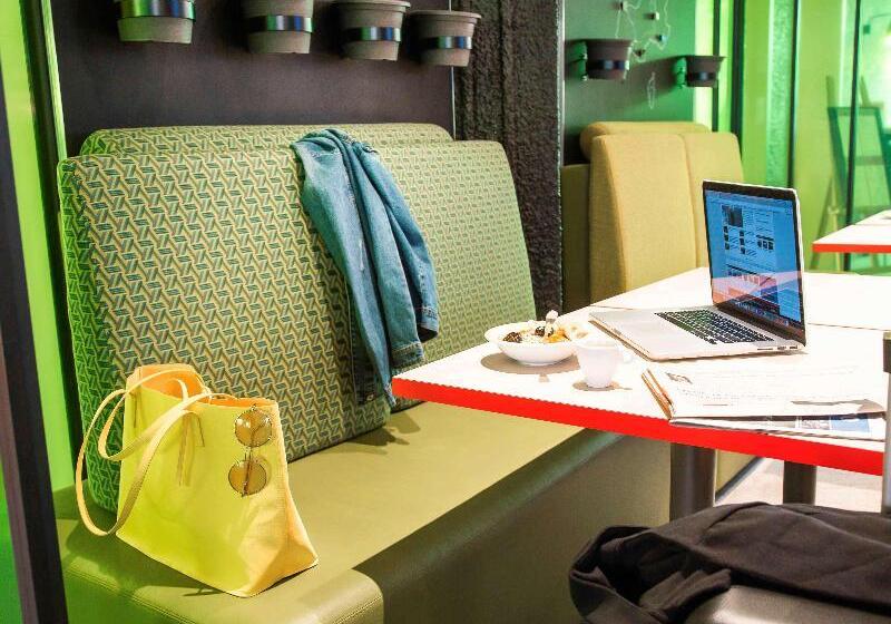 호텔 Ibis Styles Tours Sud