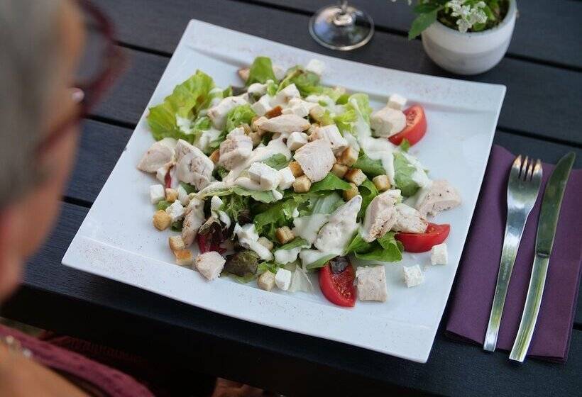 ホテル Inn Design Poitiers Sud