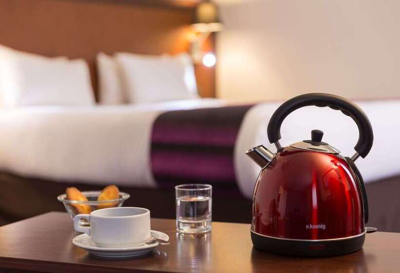 هتل Mercure Paris Nanterre