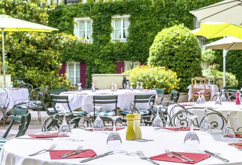 Отель Le Manoir De Gressy