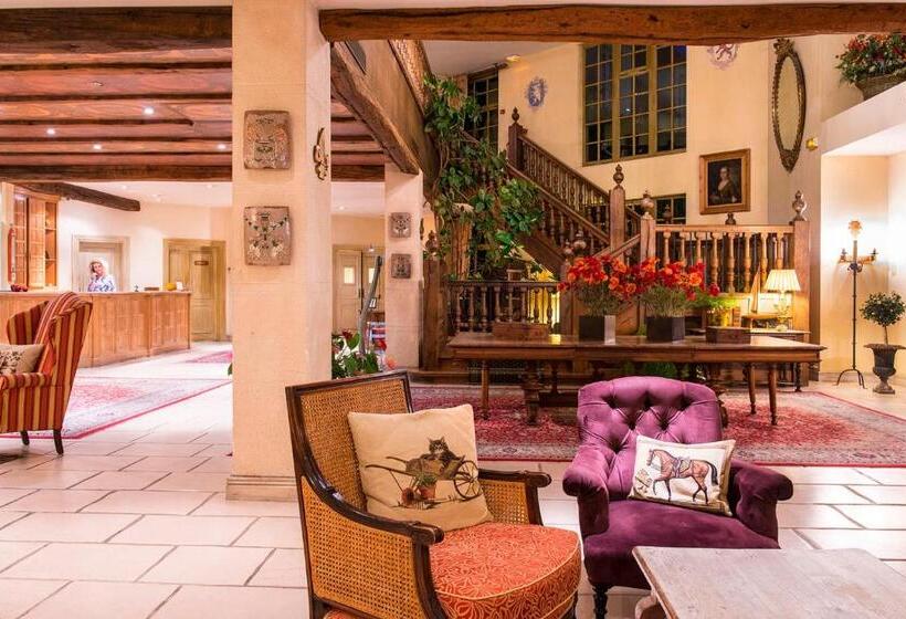 Отель Le Manoir De Gressy