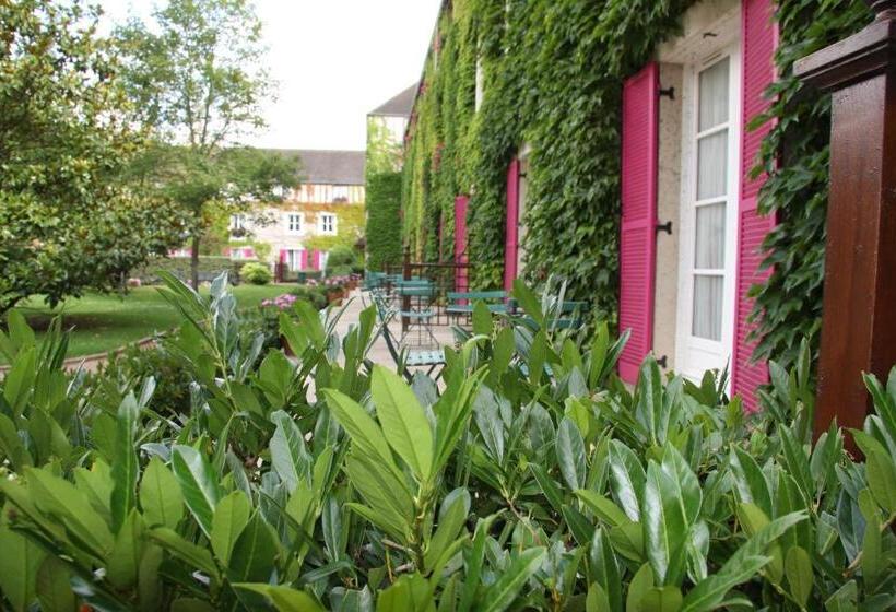 Отель Le Manoir De Gressy