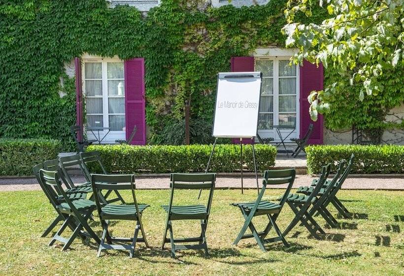 Отель Le Manoir De Gressy