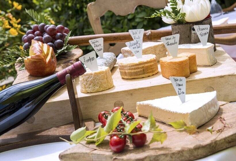 Отель Le Manoir De Gressy