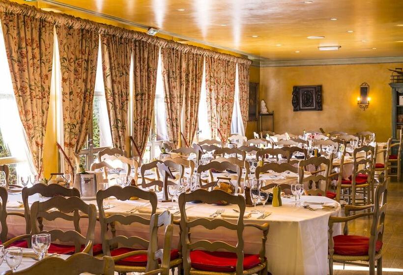 فندق Le Manoir De Gressy