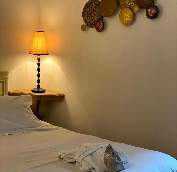 בית מלון כפרי Le Manoir De L étang