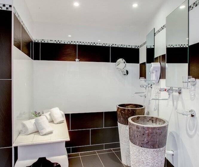 Le Roc E Fiori Hotel   Teritoria