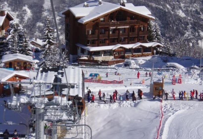 هتل Les Flocons