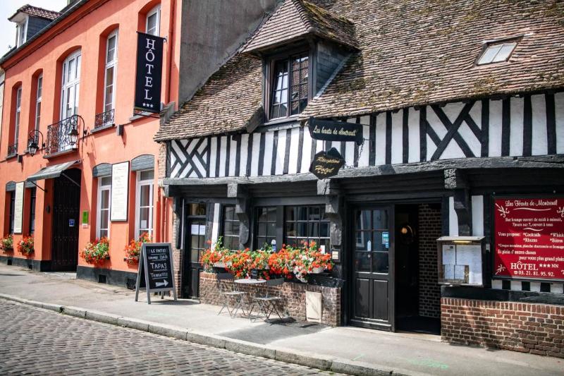 בית מלון כפרי Logis Hôtel & Restaurant   Les Hauts De Montreuil