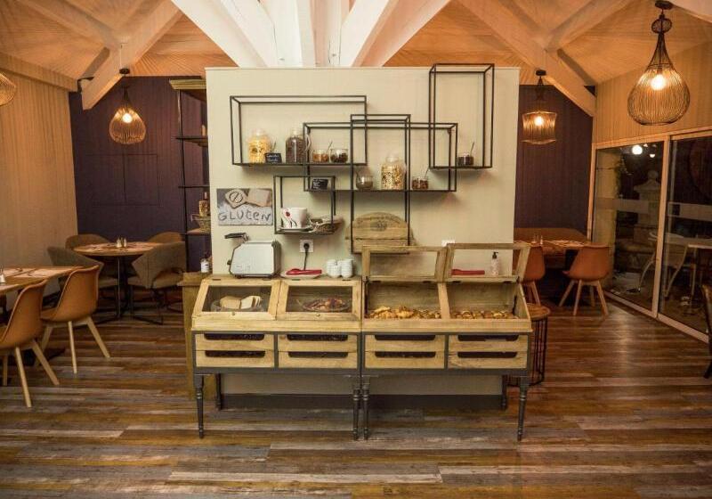 Logis Hotel Restaurant Uzès Pont Du Gard