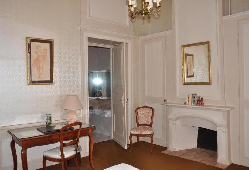 Отель Malouinière Le Valmarin