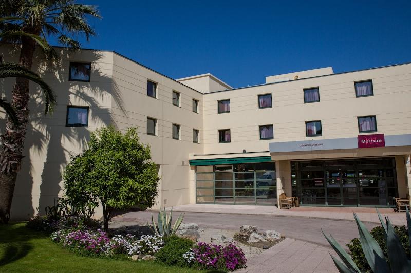 هتل Mercure Cannes Mandelieu