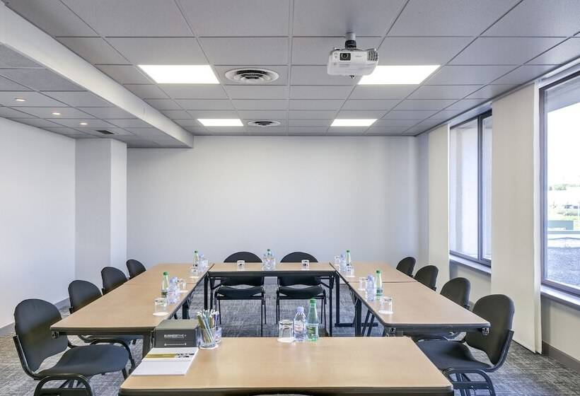 ホテル Mercure Paris Orly Rungis Aéroport