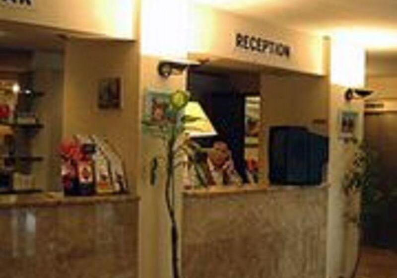 Green Park Hotel Paris