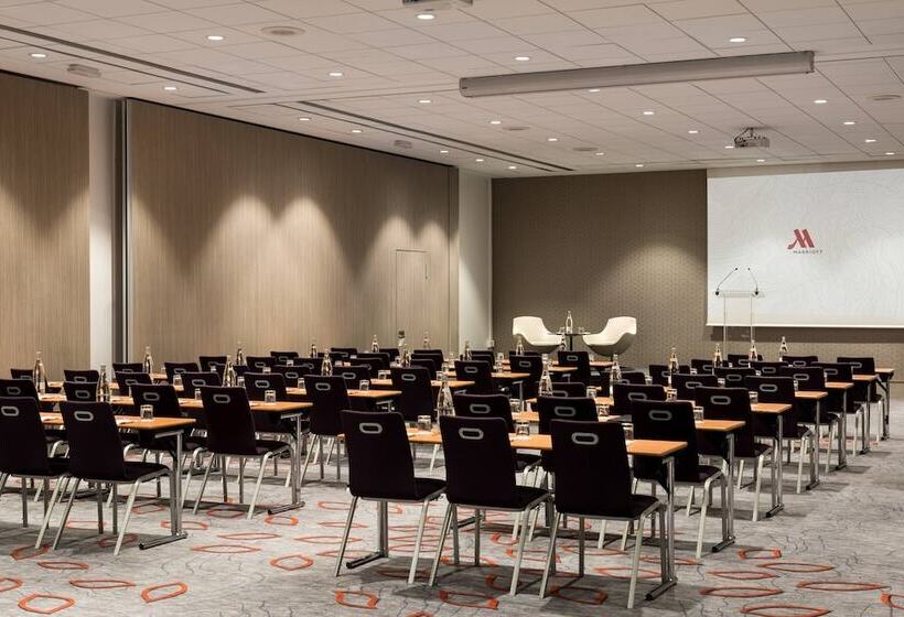 Paris Marriott Rive Gauche Hotel & Conference Center