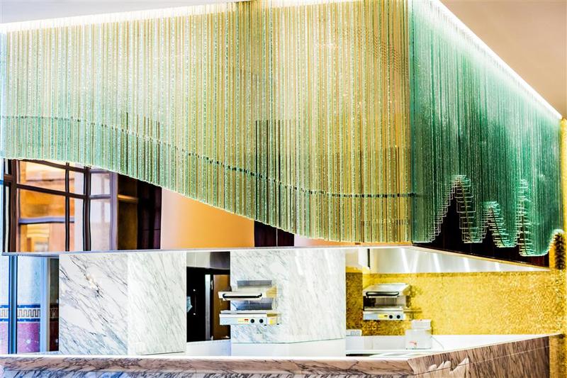 Prince De Galles, A Luxury Collection Hotel, Paris