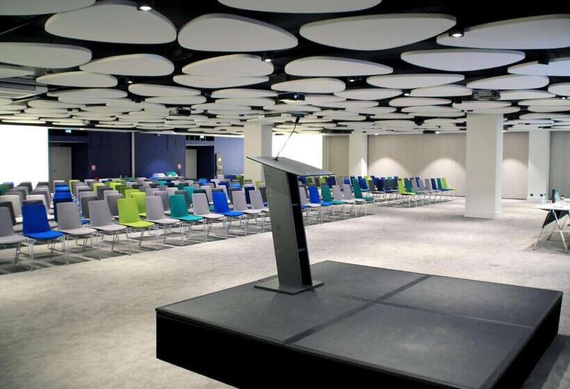 هتل Pullman Bordeaux Lac