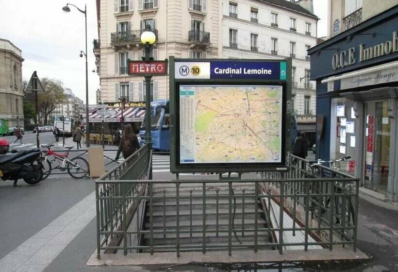 ホテル Quartier Latin