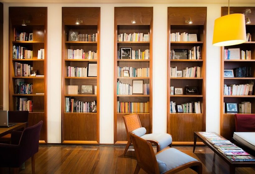 ホテル Quartier Latin