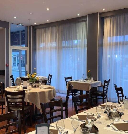 فندق Restaurant L Amandois