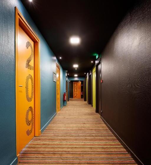 هتل Saint Louis De France