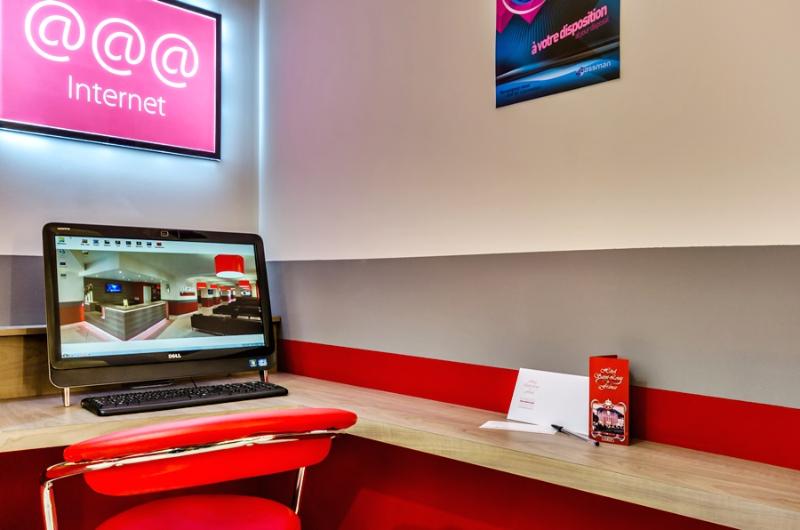 هتل Saint Louis De France