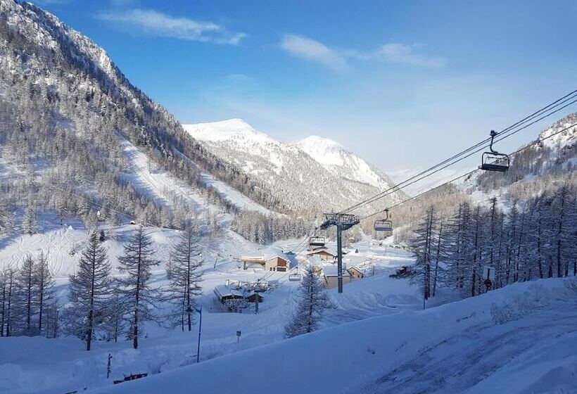 Sowell Hotels Le Pas Du Loup