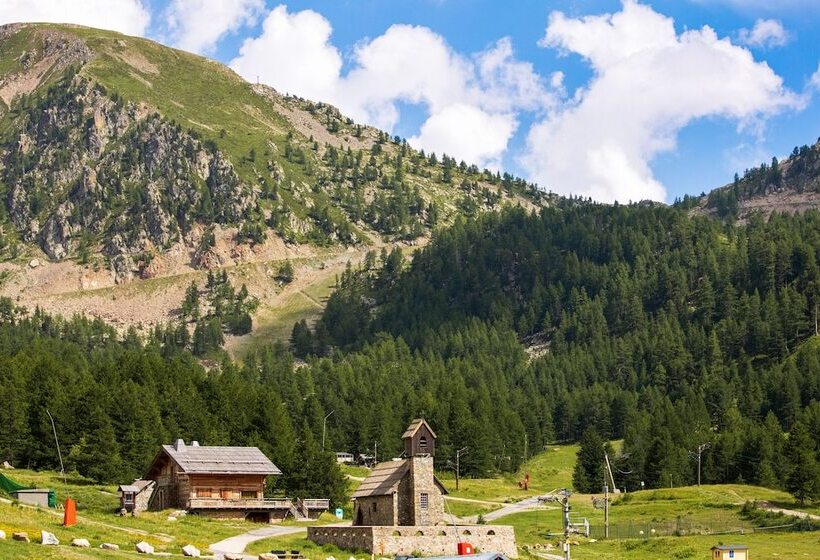 Sowell Hotels Le Pas Du Loup