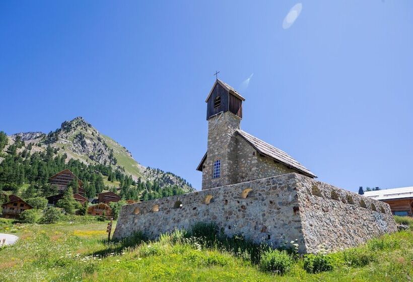 Sowell Hotels Le Pas Du Loup