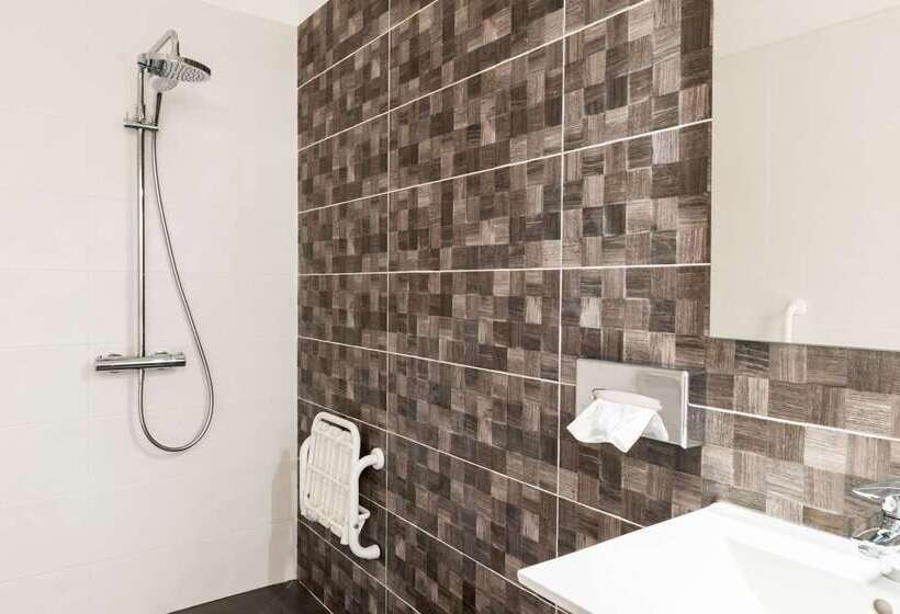 فندق Hôtel The Originals Miramar, Royan Pontaillac