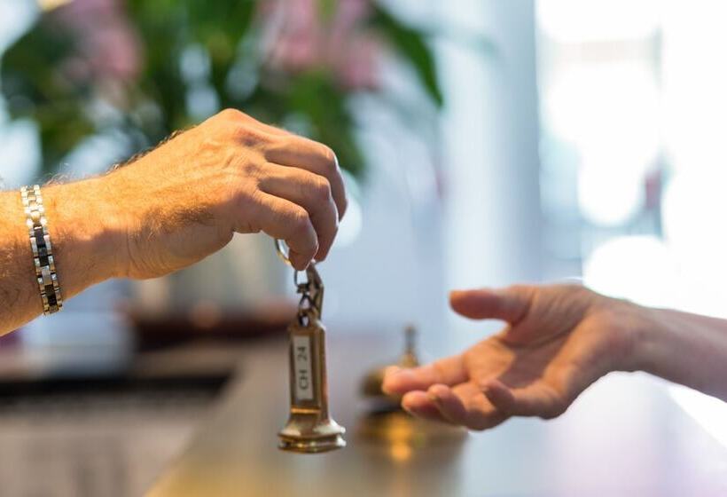 酒店 The Originals Boutique, Villa Montpensier, Pau